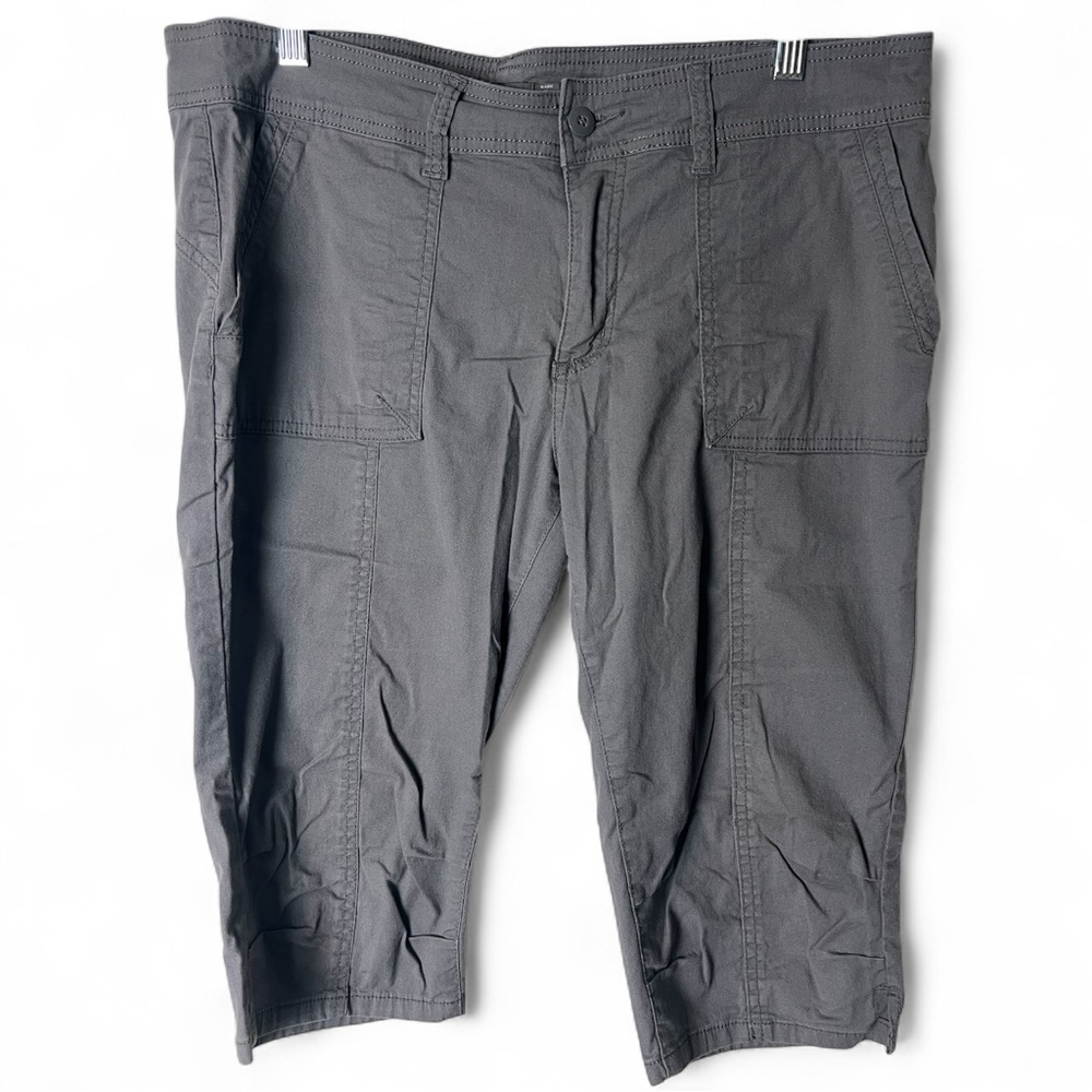 prAna – Women’s Organic Cotton Sustainable Bermuda Shorts Gray – Sz. 14